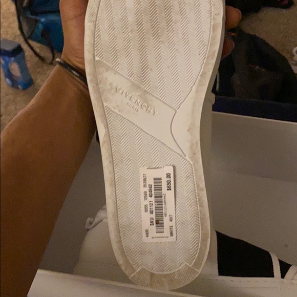 Givenchy sneakers - Picture 3 of 6